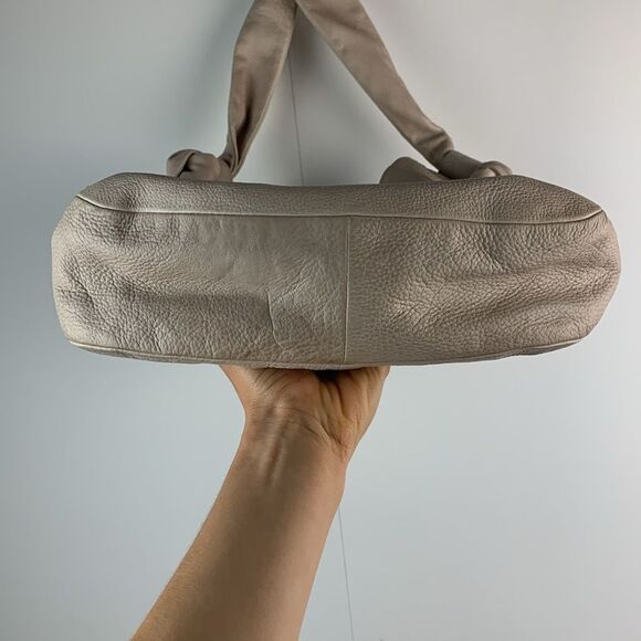 Frye Nora Knotted Hobo Shoulder Tote bag Purse CREAM soft leather - Picture 6 of 11